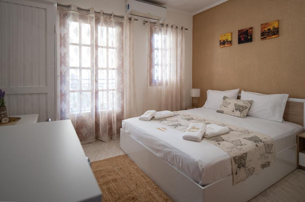 Aparthotel Stavroula's Paradise House à Sykia Chalkidikis Extérieur photo